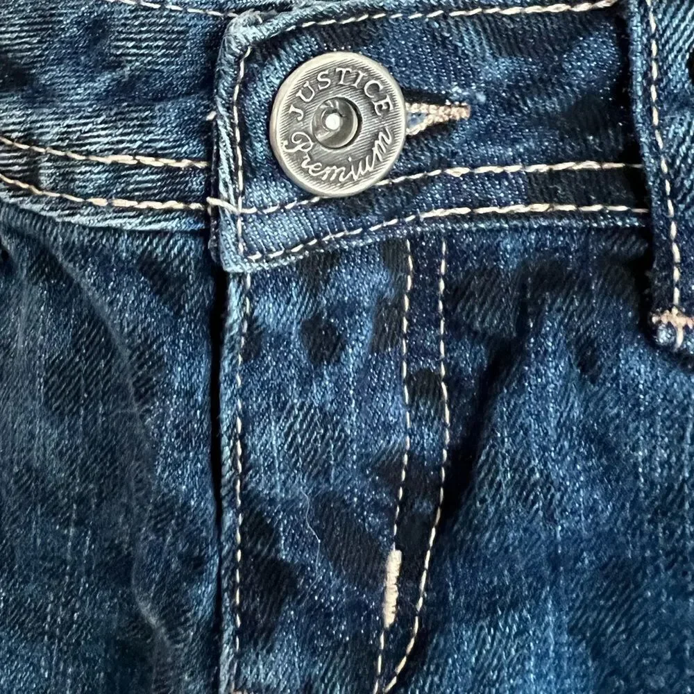 Justice girl’s denim shorts with cheetah print size 12‎